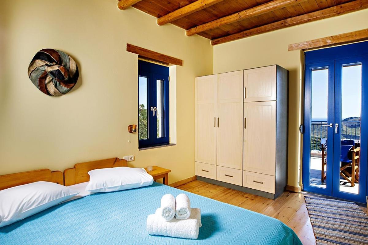 Mirthios-Hill Apartments Plakias Luaran gambar