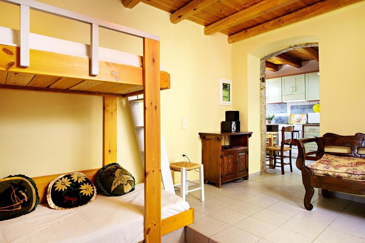 Mirthios-Hill Apartments Plakias Luaran gambar