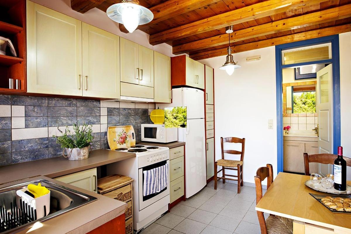 Mirthios-Hill Apartments Plakias Luaran gambar