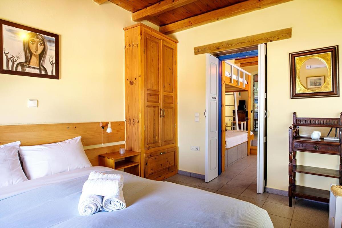 Mirthios-Hill Apartments Plakias Luaran gambar